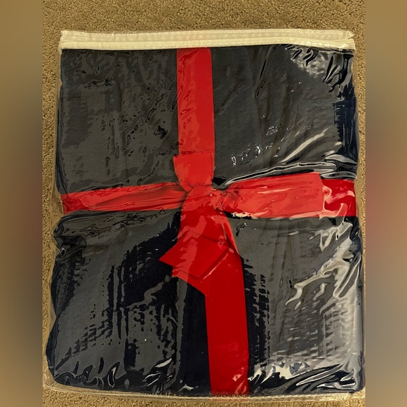 north shore living monogram plush robe with faux fur trim - Picture 2 of 2